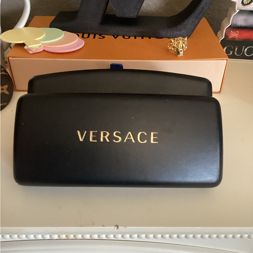 Versace Black Sunglasses Case - Picture 6 of 6